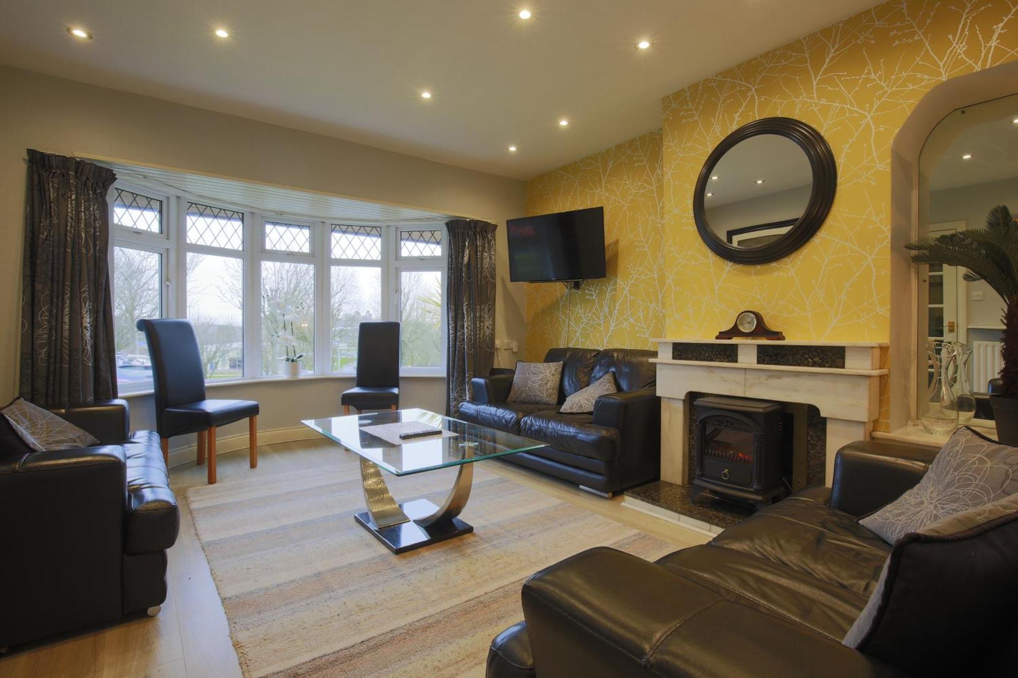 Spacious 4 Bedroom Home - 5 Min Walk To Town Enniskillen Bagian luar foto